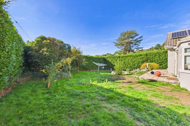 Dunyeats Road, Broadstone, Dorset, BH18 photo 4