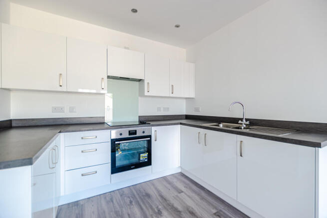 2 bed Apartment for sale Image 9