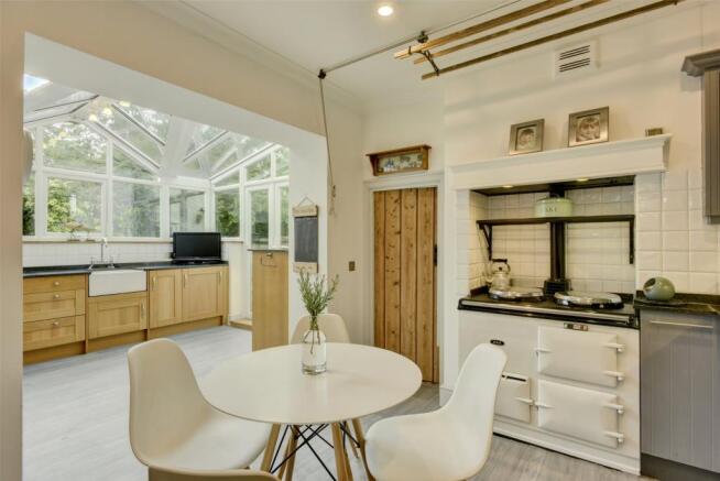 Kitchen/Breakfast