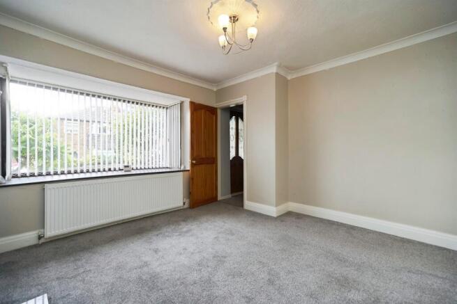 3 bed Terraced for sale Image 7
