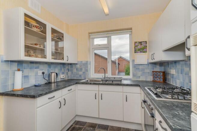 KITCHEN, DINER AND LIVING ROOM