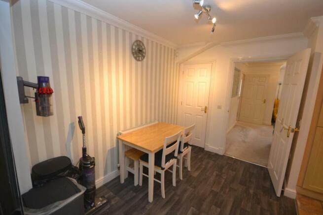 Kitchen-Diner photo 2