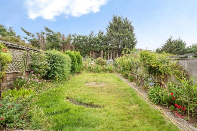 3 bed Semi-Detached for sale Image 11