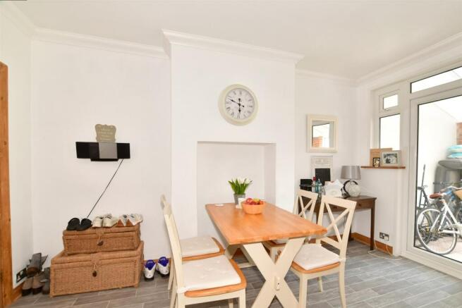 Kitchen/Dining Room