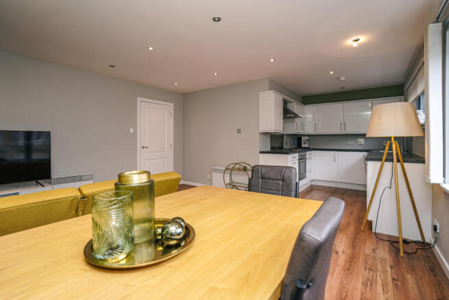 Kitchen / Living