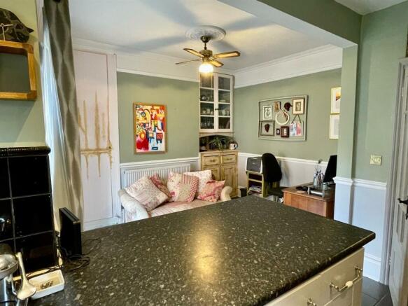 Kitchen,.jpg