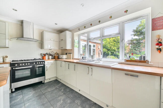 1295029-35-682e13...