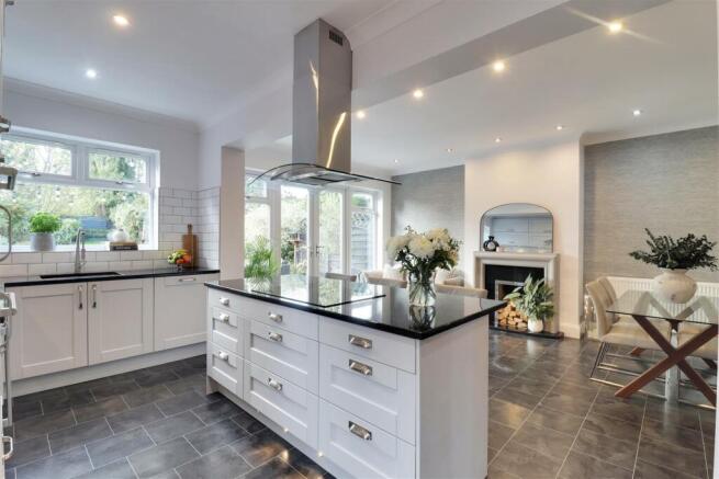 LIVING DINING KITCHEN