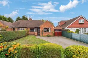 25, Latimer Close, Little Chalfont HP6 6QS
