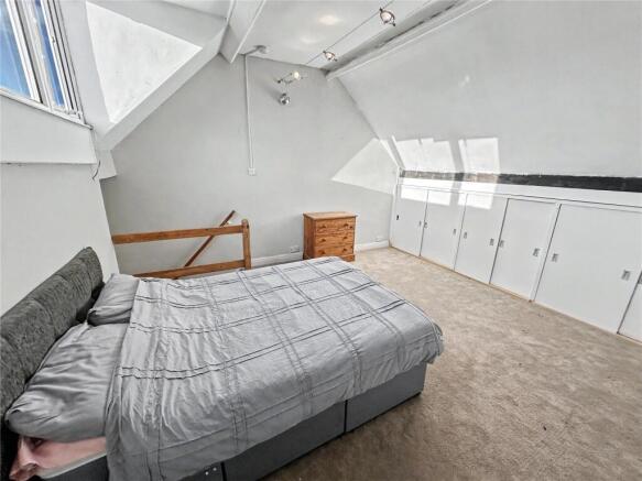 2 bed Terraced for sale Image 11