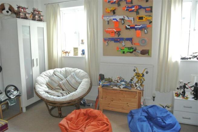 Photo 8