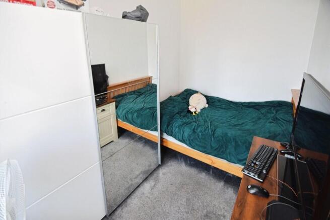 4 bed Terraced for sale Image 11
