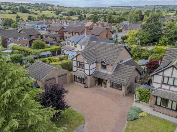 Glebe Court, Cheadle, Staffordshire, ST10 1XU photo 4