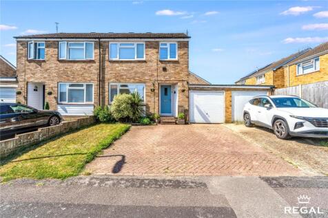 Coulsdon Road, Hedge End, SO30