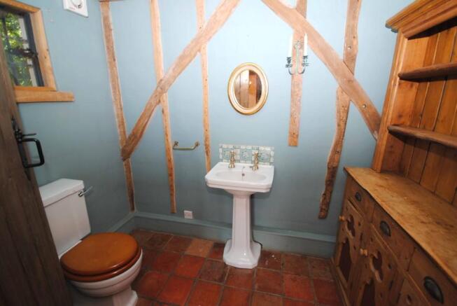 Photo 8