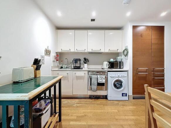 Living/Kitchen Area
