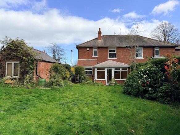 Garden towards house.jpg