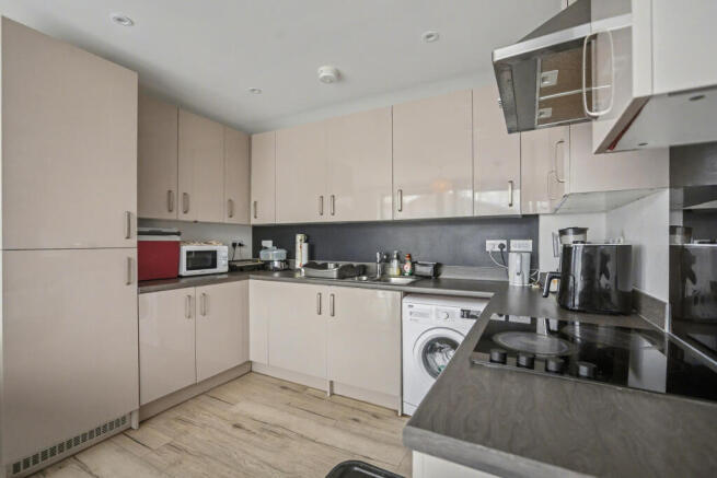 20260325090901_243A4977_2GtNj