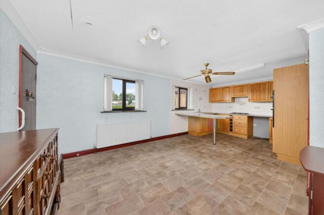 2 bed Detached Bungalow for sale Image 9