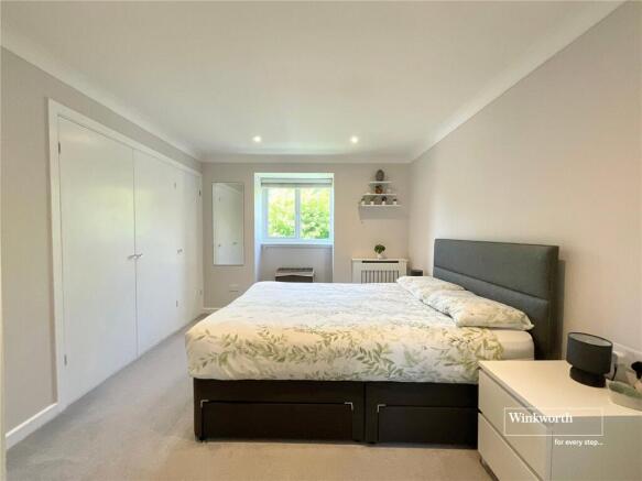Eastlands, New Milton, Hampshire, BH25 photo 4