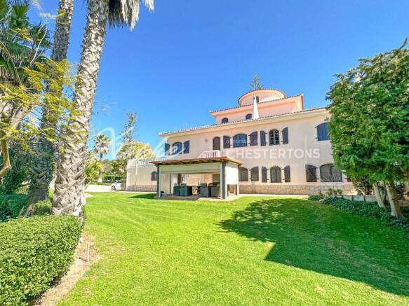 Vale Formoso 10 Bed Traditional Villa For Sale In Almancil (10)