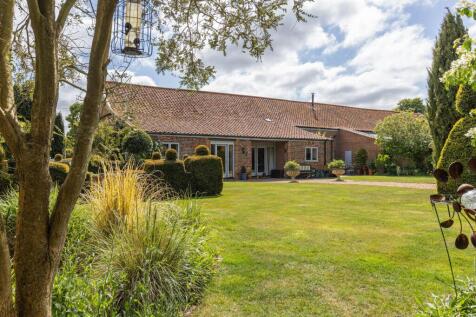 A Most Impressive Five Bedroom Barn Conversion in Sutton