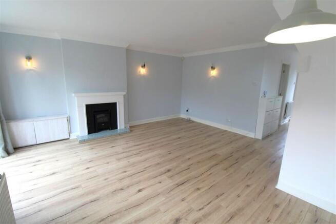 Living/Dining Room
