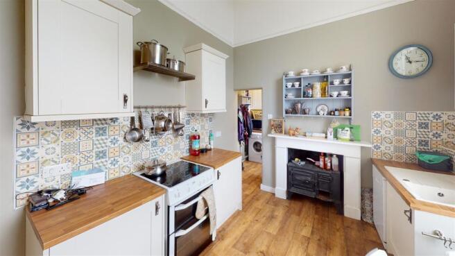 Flat-2-Clyde-House-Kitchen (1).jpg