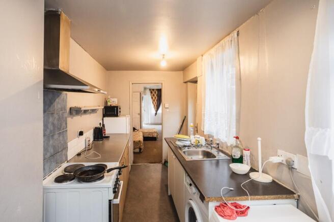 2 bed Terraced for sale Image 7