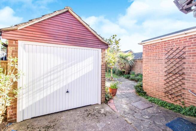 Single Garage