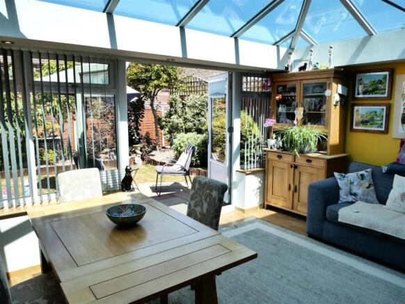 VAULTED CONSERVATORY