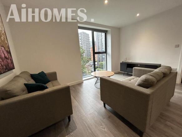 Modern 2B2B Apartment | Woden Street | Salford M5|C73730DT photo 5