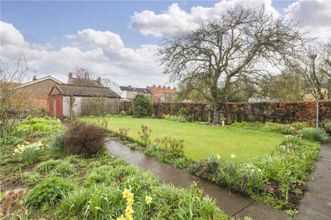 Attractive Gardens