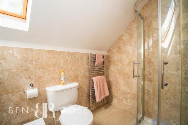 Master Ensuite