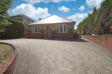 Lowford Hill, Bursledon, Hampshire, SO31