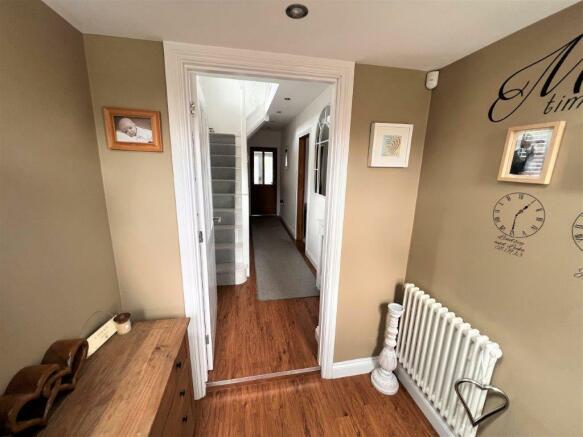 porch hall.jpg