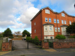 Flat 4, 21 Yew Tree Court, Pye Road, Wirral CH60 0DB