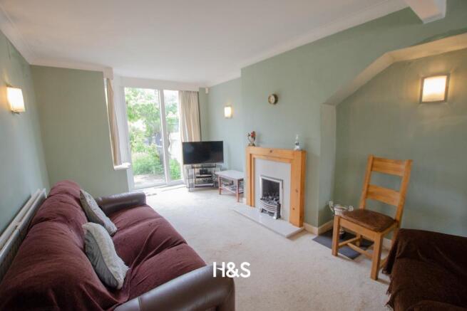 182 Colebourne - Lounge.jpg