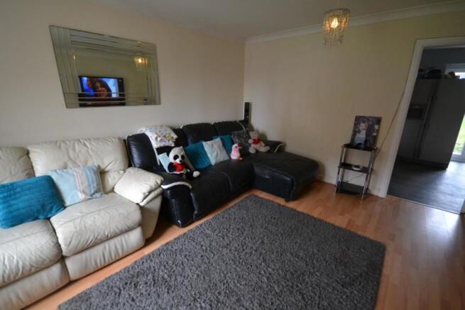 FAMILY LOUNGE