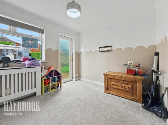 2 bed Semi-Detached for sale Image 7