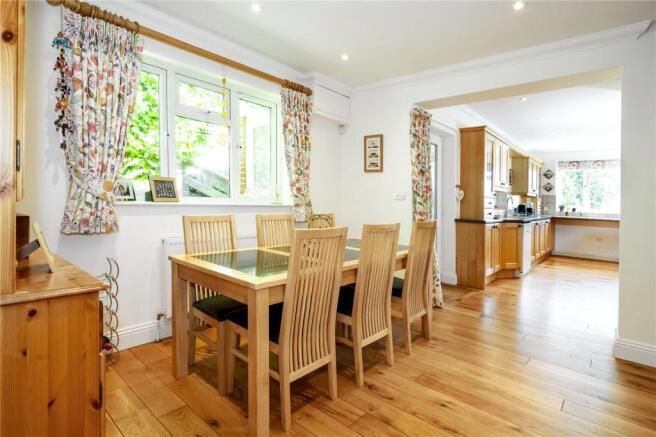 Kitchen/Dining