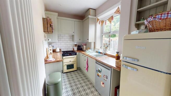 2 bed End of Terrace for sale Image 5