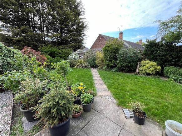 Wormley Court, Riccall Close, Hull photo 5