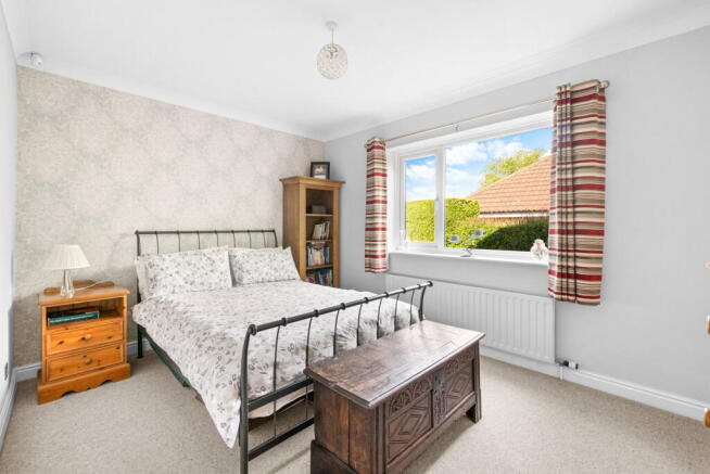 4 bed Detached for sale Image 12