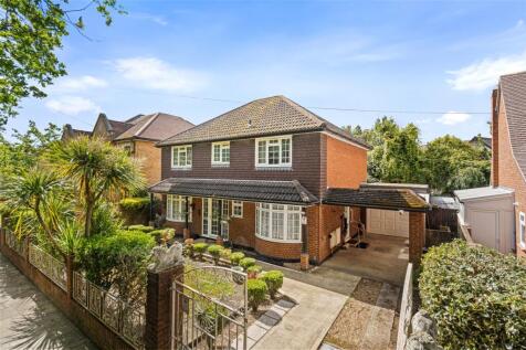 Burtons Road, Hampton, TW12