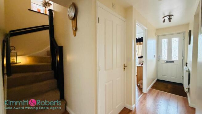 Caister Close, Seaham, SR7 7WP photo 4