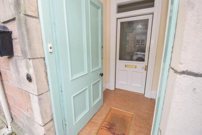 ENTRANCE VESTIBULE-2..jpg