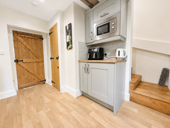 2 bed Cottage for sale Image 7