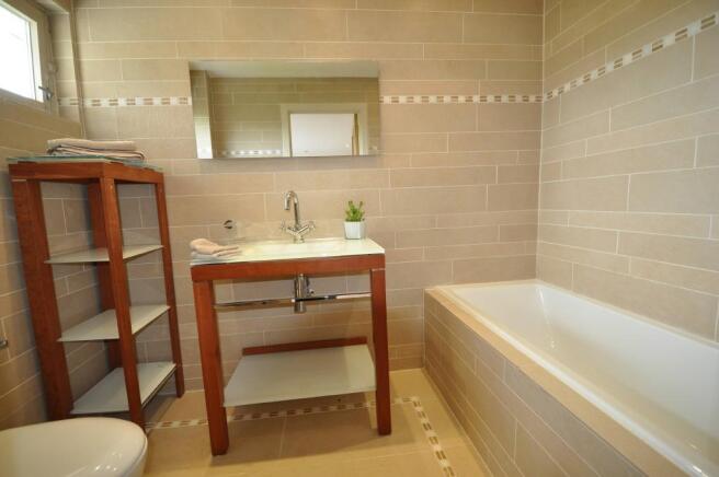 Photo 17