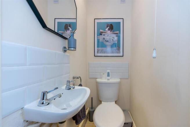 Guest Cloakroom STPP2296-109.jpg